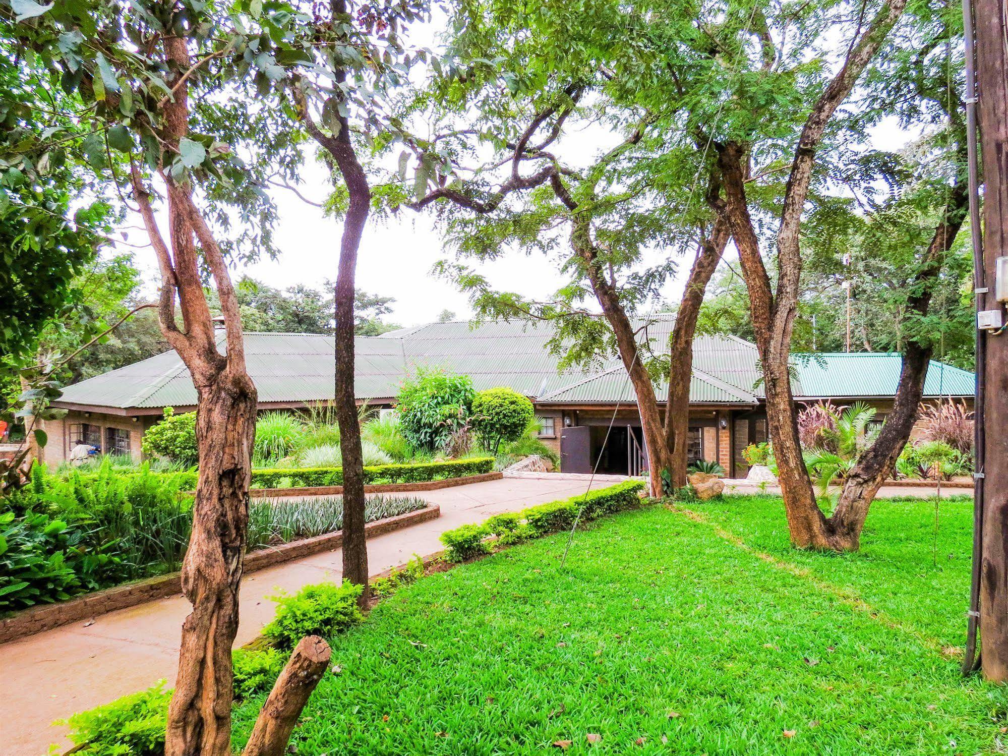 Hotel Woodlands Lilongwe Exteriér fotografie